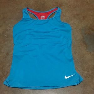 Nike compresión tank top
